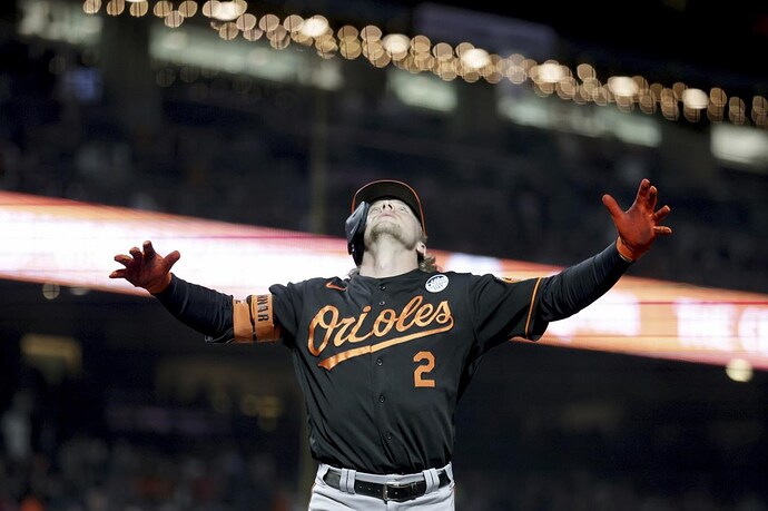 Alex Cobb dazzles and Wilmer Flores provides 2-run single as Giants beat  Orioles 4-0