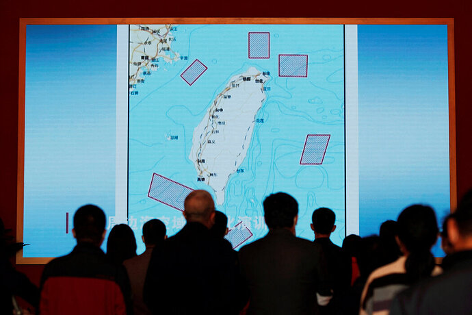 这张地图显示了中国军队在台湾附近进行演习的地点。
