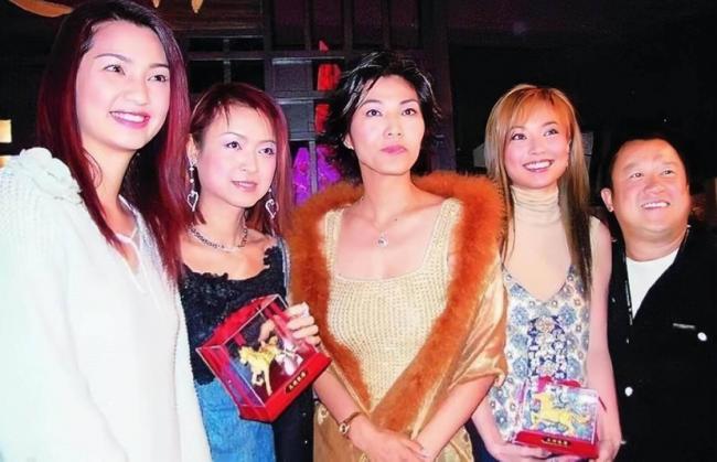 香港知名女星看破红尘出家多年 罕见现身显沧桑