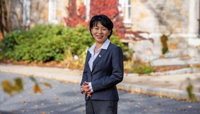 创造历史，中国女留学生当选美国大学校长